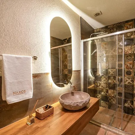 Naxos マルマリス